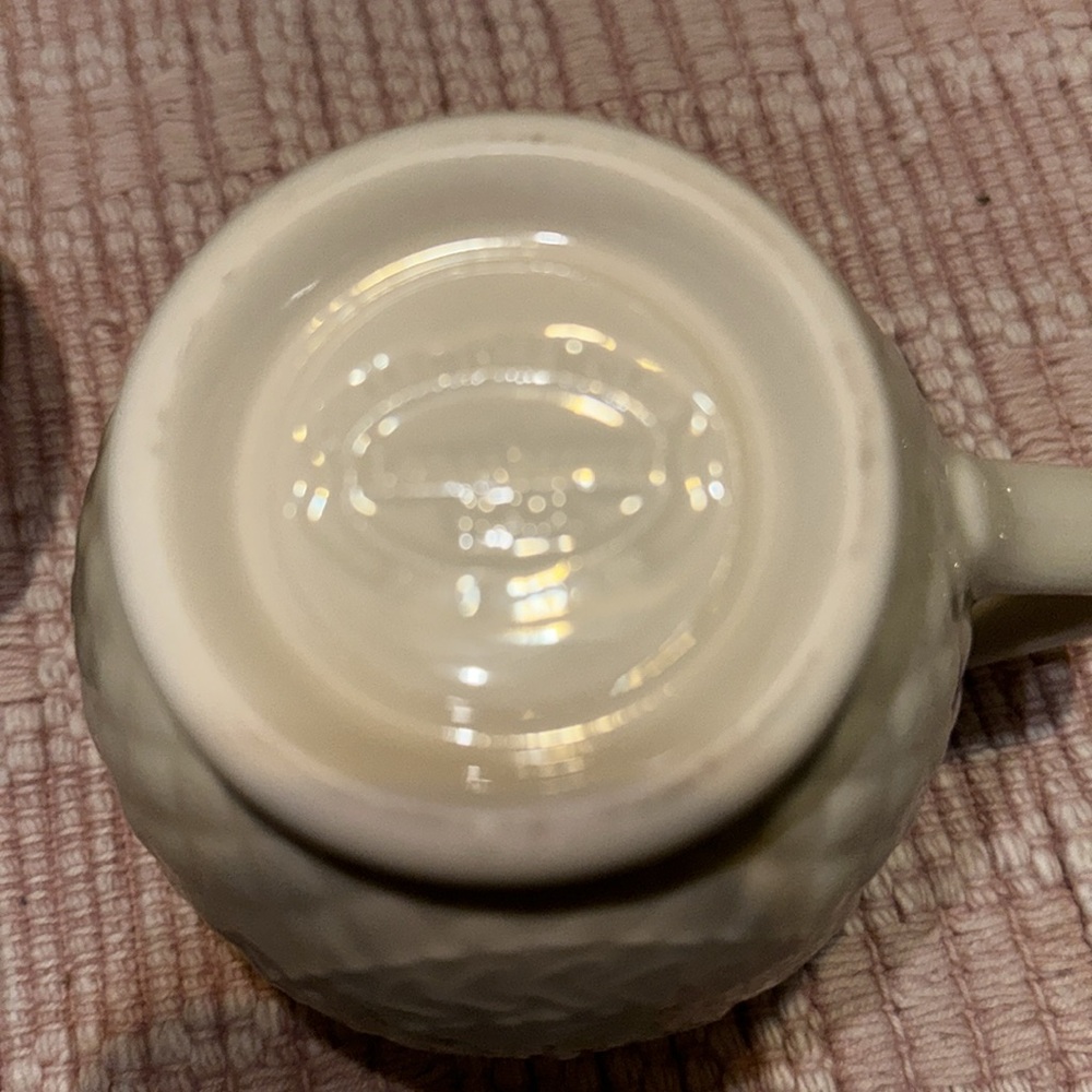 Longaberger 2004 Collector's Club Sugar & Creamer - Picture 6 of 6